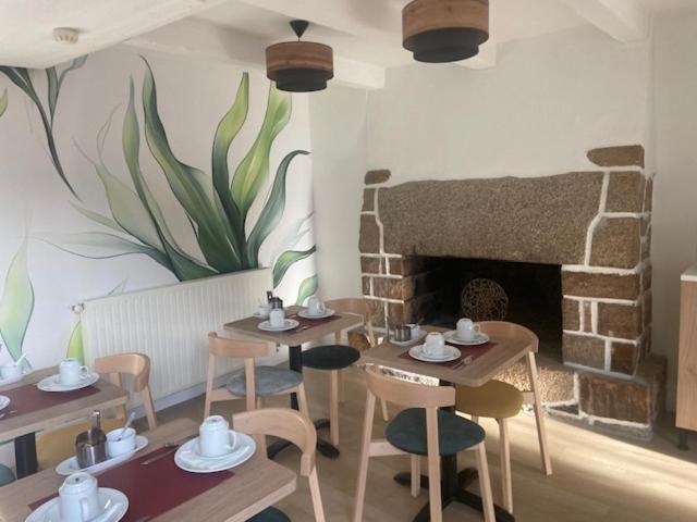 Hotel The Originals Boutique, De La Baie De Morlaix 3*